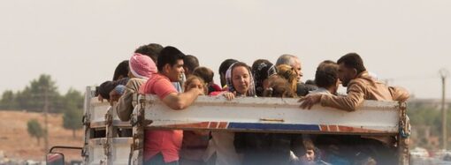 Islamic State crisis: New strikes in Syria near Kobane