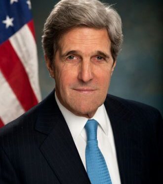 John Kerry, la Bagdad pentru consultări pe tema crizei irakiene