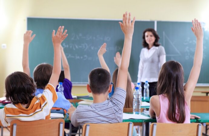 Elevii din Siria şi Albania s-au acomodat la Constanţa