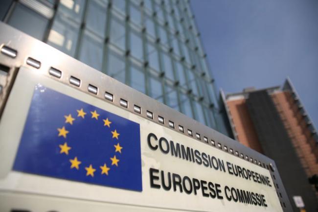 UE acordă ajutoare de 2,4 miliarde de euro pentru ţările vizate de imigranţi