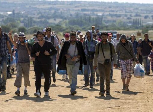 Criza migrantilor se agraveaza.  7.000  dintre acestia au ajuns in Serbia