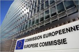 Comisia Europeană: Trebuie repartizaţi lunar în UE 6.000 de refugiaţi aflaţi în Italia şi Grecia