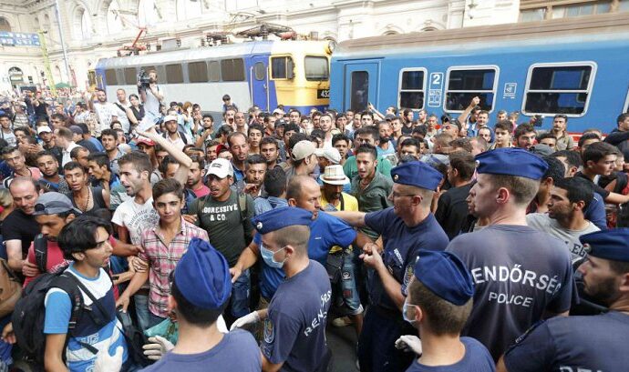 Imigranti blocati in Serbia