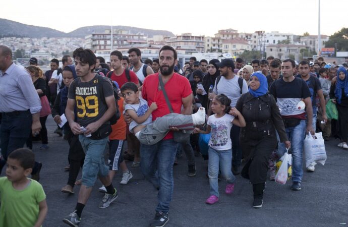 Peste 13.000 de imigranţi au trecut din Ungaria în Austria în weekend