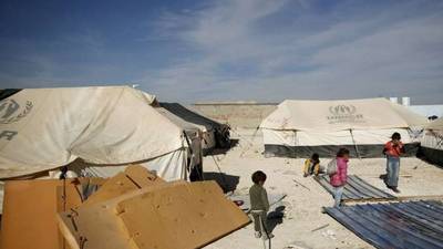 Poliția a evacuat o tabără cu circa 50 de imigranți in Italia