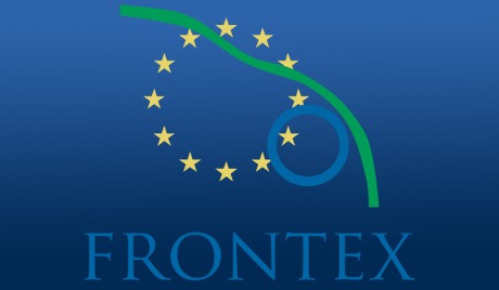 FRONTEX atrage atenţia asupra riscului ca jihadişti cu paşapoarte false să intre în Europa printre imigranţi
