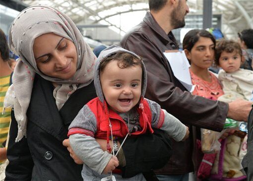 Germania: Uniunea Creştin-Socială doreşte integrarea obligatorie a imigranţilor