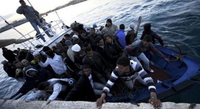 Peste 4.000 de imigranţi, salvaţi în ultimele zile din Marea Mediterană