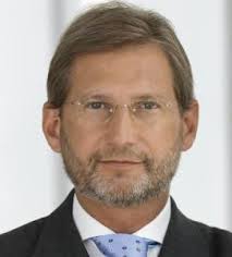UE monitorizează îndeaproape progresul Turciei în limitarea afluxului de migranţi (Johannes Hahn)