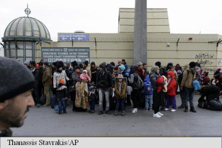 Grecia, îngrijorată, dar fără soluţii în faţa riscului închiderii frontierelor UE