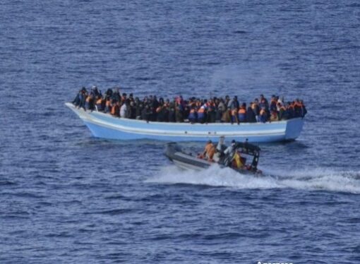 Cel putin 33 de imigranti au murit intr-un naufragiu in Marea Egee. Printre victime se afla mai multi copii si bebelusi
