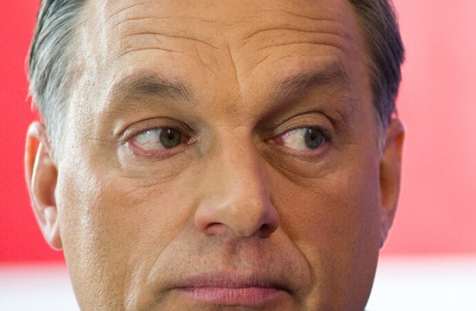 Viktor Orban: Bulgaria şi Macedonia să construiască garduri la frontierele cu Grecia