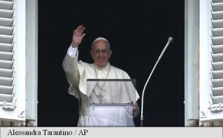 Papa Francisc face un apel la ‘repartizarea mai echitabilă a sarcinilor’