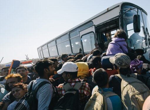 40% dintre imigranţii veniţi în UE nu vor primi azil şi riscă deportarea