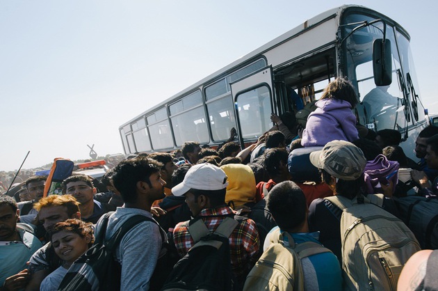 40% dintre imigranţii veniţi în UE nu vor primi azil şi riscă deportarea