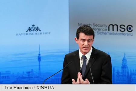 Franţa respinge solicitarea cancelarului Angela Merkel privind instituirea unui mecanism permanent de redistribuire a refugiaţilor