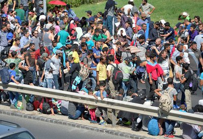 Austria restricţionează accesul imigranţilor în ţară la 3.200 de sosiri zilnice