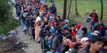 Slovenia vrea să limiteze la 580 numărul de imigranţi care intră în ţară