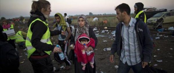 De trei ori mai mulţi imigranti au încercat să intre ILEGAL în România în 2016 faţă de tot anul trecut