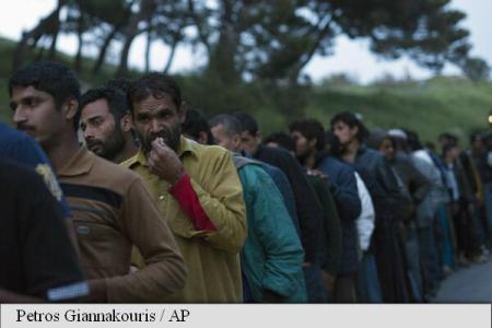 Un grup de 45 de migranţi din Grecia a sosit în Turcia