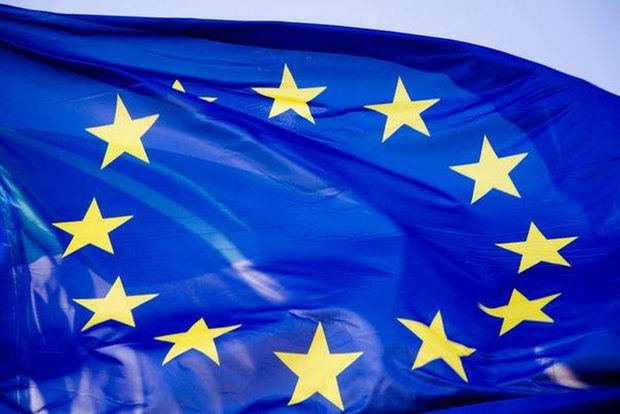 Germania vrea să limiteze ajutoarele sociale pentru imigranţii din Europa de Est