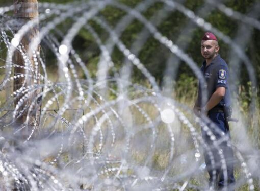 Grupul de la Vişegrad atacă: Noile cote de refugiaţi încalcă drepturile membrilor UE