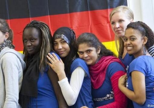 Germania cere Italiei şi Maltei să-şi îndeplinească datoria ”umanitară” în ceea ce priveşte migranţii de pe nava Aquarius