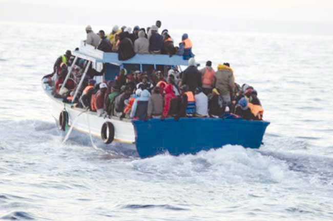 Politistii romani de la Imigrari s-au intors din misiune din Grecia