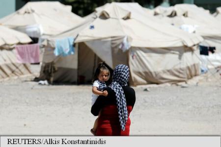 Doi migranţi au cerut justiţiei europene anularea acordului UE-Turcia