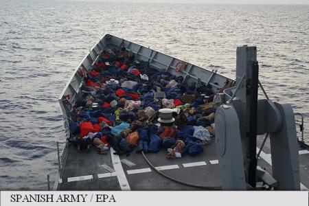 Migranti: 1.348 de persoane salvate sâmbata în apele Siciliei