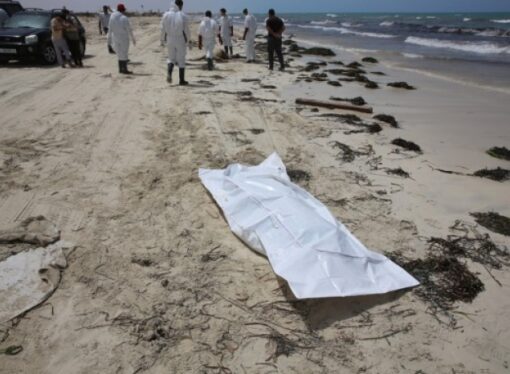 Libia: Corpurile a 87 de migranţi recuperate pe o plajă în trei zile