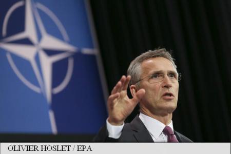 NATO îşi asumă noi angajamente în lupta împotriva SI şi a traficului de migranţi (Stoltenberg)