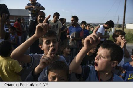 Europol îi va vâna pe membrii grupării Stat Islamic din taberele de migranţi din Grecia