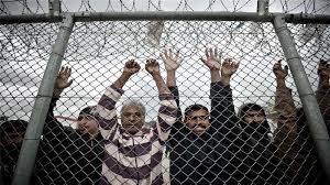 Marea Britanie va plăti pentru construcţia unui zid împotriva imigranţilor