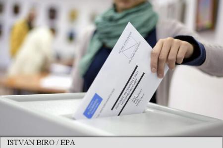 Ungurii, chemaţi duminică să spună NU refugiaţilor şi DA politicii lui Orban