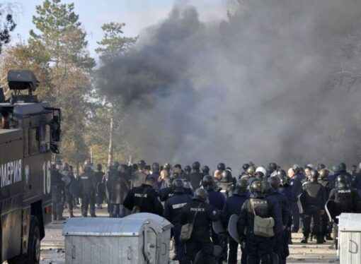 300 de imigranţi au fost arestaţi în Bulgaria după ce au protestat violent. Zeci de afgani vor fi expulzaţi