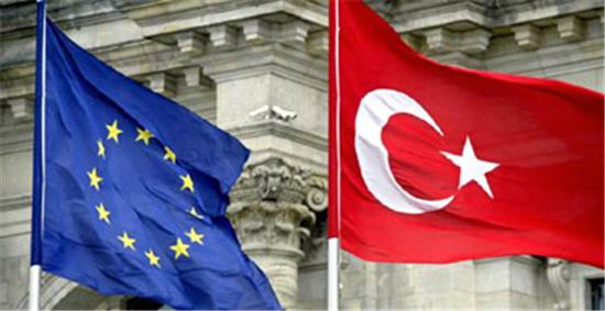 Acordul UE – Turcia, în pragul COLAPSULUI. Valul de imigranți se va PRĂVĂLI din nou peste Europa