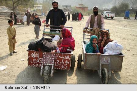 Peste 380.000 de refugiați afgani s-au întors din Pakistan în 2016 (ONU)