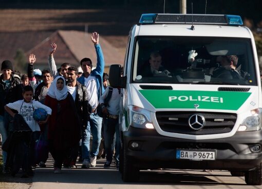 Violente si arestari la un centru pentru refugiati din Germania