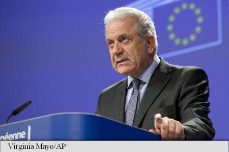Comisarul european pentru migrație, în Grecia pentru a calma nemulțumirile din insule în fața valului de migranți