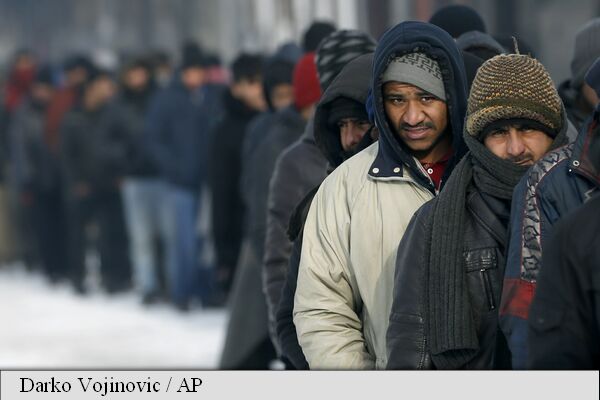 Mii de migranți și refugiați se confruntă cu condițiile dure de iarnă în sud-estul Europei (UNHCR)