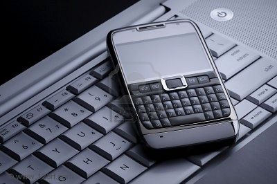 Germania dorește verificarea laptopurilor și telefoanelor solicitanților de azil