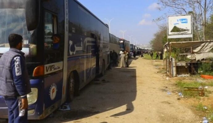 Siria: Cel putin 68 de copii se numara printre cei 126 de oameni ucisi in atacul care a vizat un convoi de evacuati