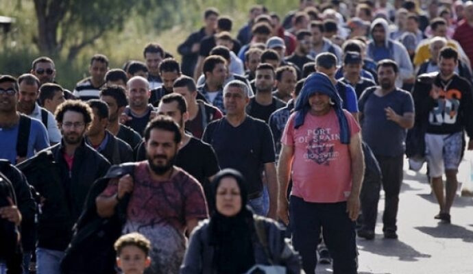 Guvernul bulgar a anulat un decret privind asistarea refugiaților, urmând să instituie ”condiții de integrare socială și culturală”