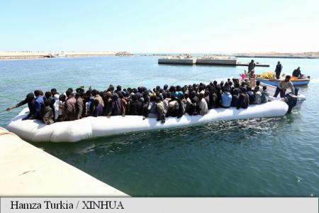 Bilanțul ultimelor patru zile în Mediterana: Circa 10.000 de migranți, salvați; cel puțin 54 de morți