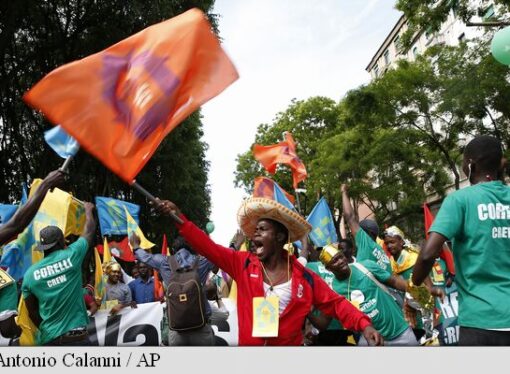 Italia: Zeci de mii de persoane au demonstrat la Milano în semn de solidaritate cu migranții