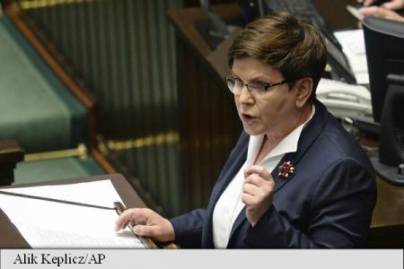 Premierul polonez: Varșovia nu va ceda în fața ‘nebuniei elitelor de la Bruxelles’ în problema migranților