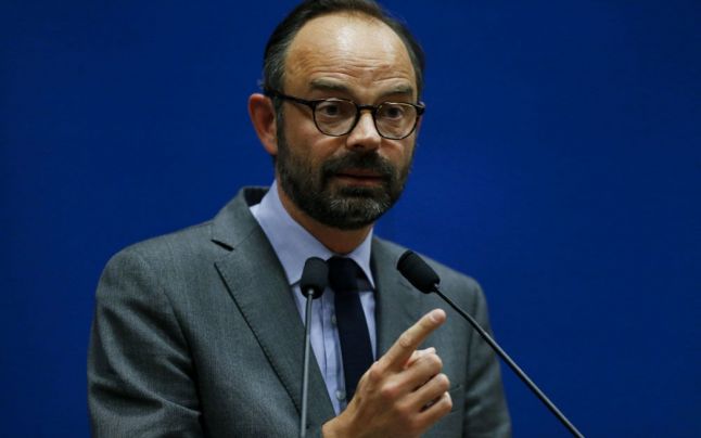 Parisul va crea peste 12.500 de locuri de cazare pentru solicitanţi de azil şi refugiaţi, anunţă premierul Philippe