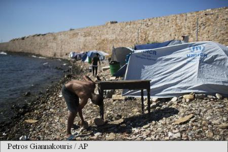 Grecia: UNHCR avertizează în legătură cu creșterea tensiunilor în insulele din Marea Egee unde sunt mii de migranți