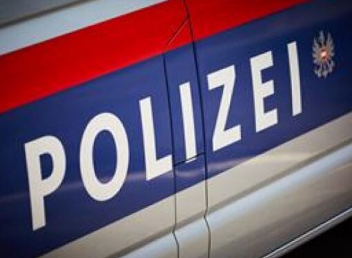 Austria întăreşte controalele la graniţă în încercarea de a opri fluxul de migranţi